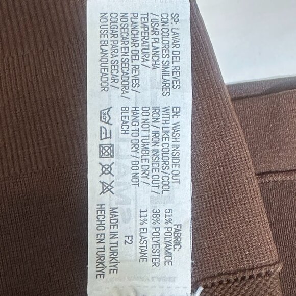 ALPHALETE Amplify Scrunch Brown Yoga Leggings - Picture 3 of 6